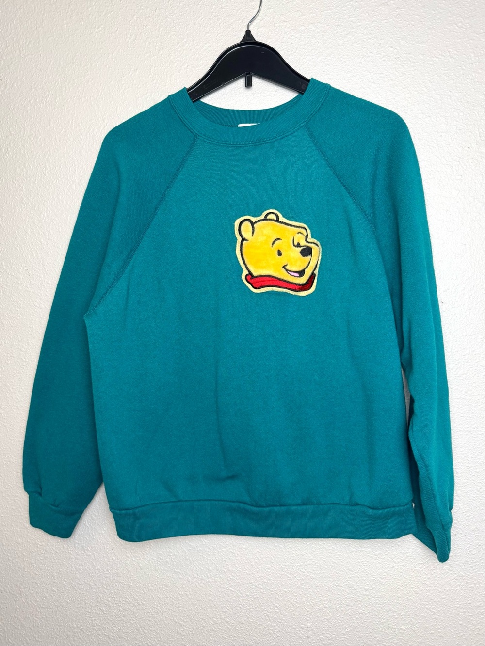 Vintage Rare 90’s Disney Winnie the Pooh Appliqué Adult Sweatshirt Large Teal